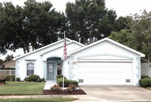 A home in LAKE WALES