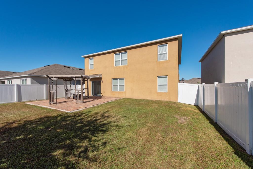 SQUIRES GROVE - Residential