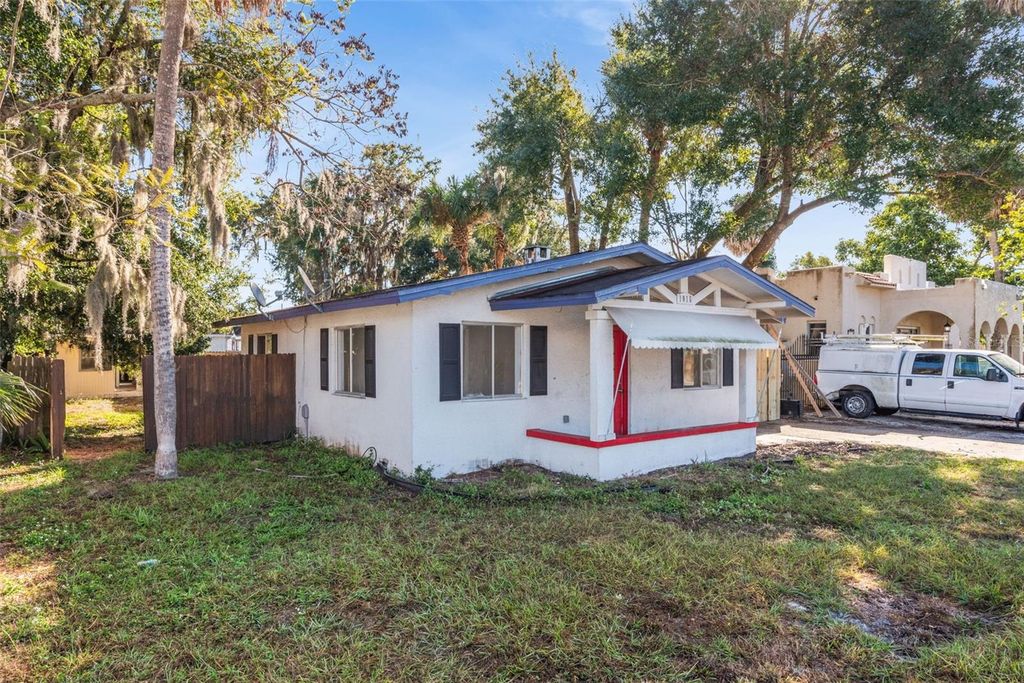 Photo of 1015 Ohio Avenue, Saint Cloud, FL 34769 (MLS # O6371886)
