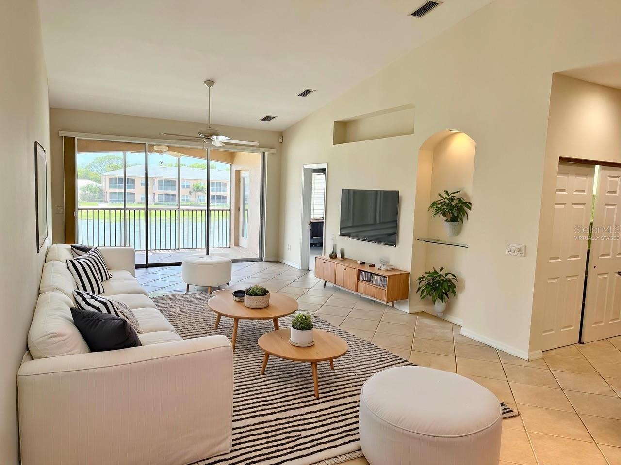 HIDDEN LAKE PH 1 - Residential