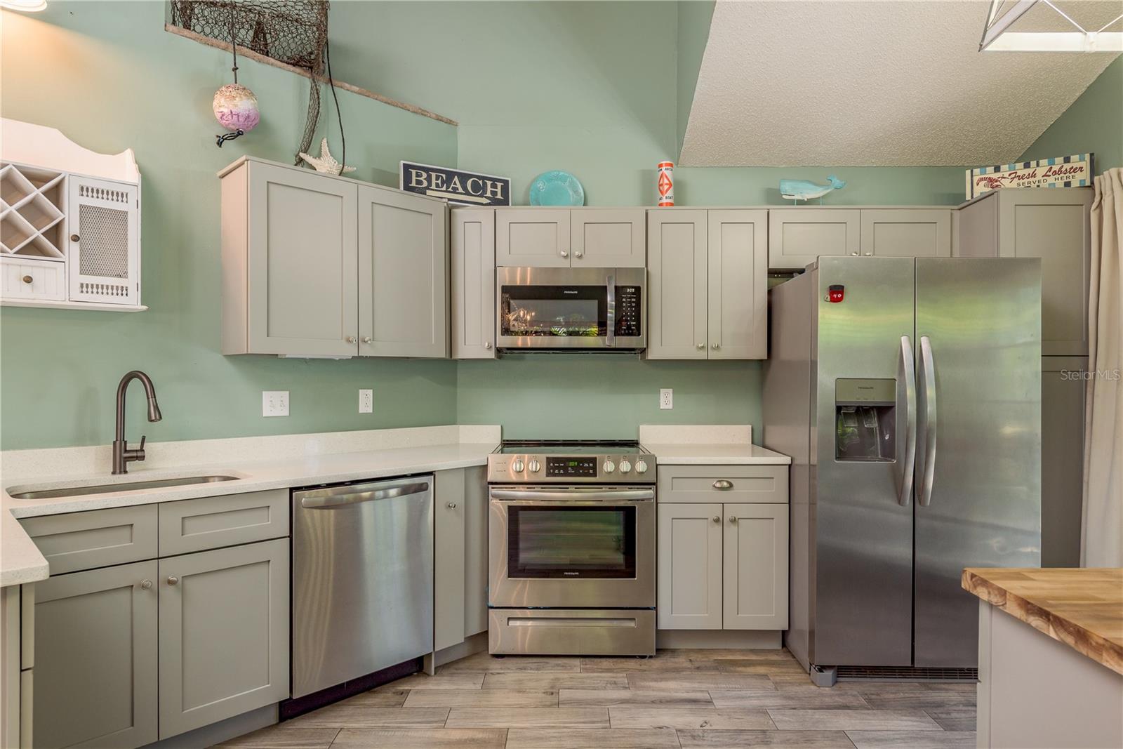 VILLAGE OF WOODLAND HILLS - Residential