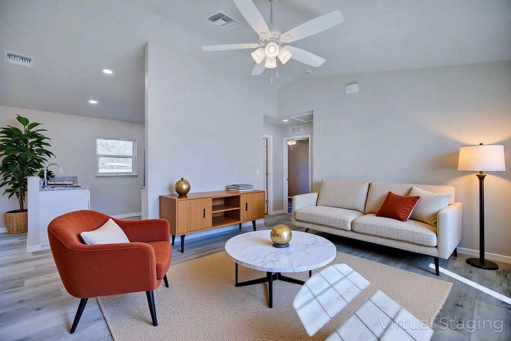 Photo of 2426 W Wellston Road, Avon Park, FL 33825 (MLS # L4957288)