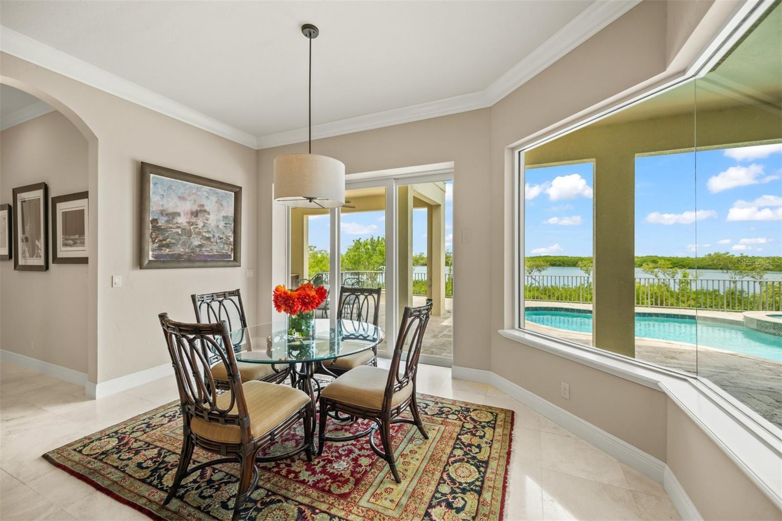 MANGROVE POINT - Residential