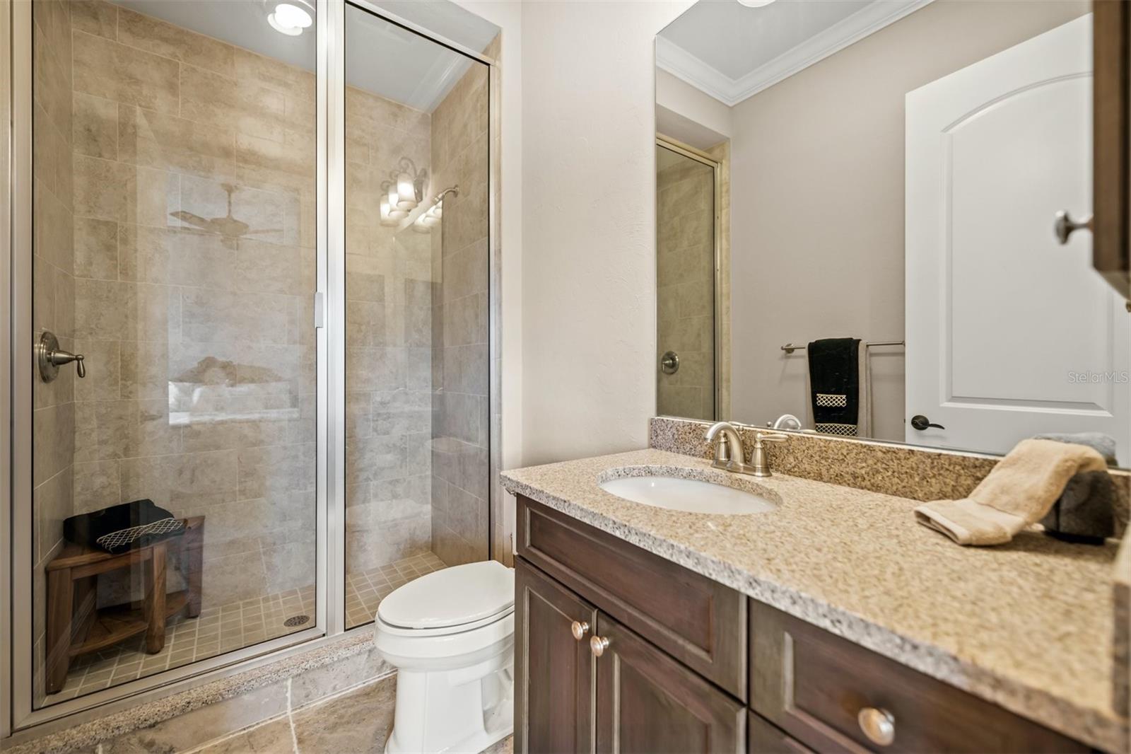 MANGROVE POINT - Residential