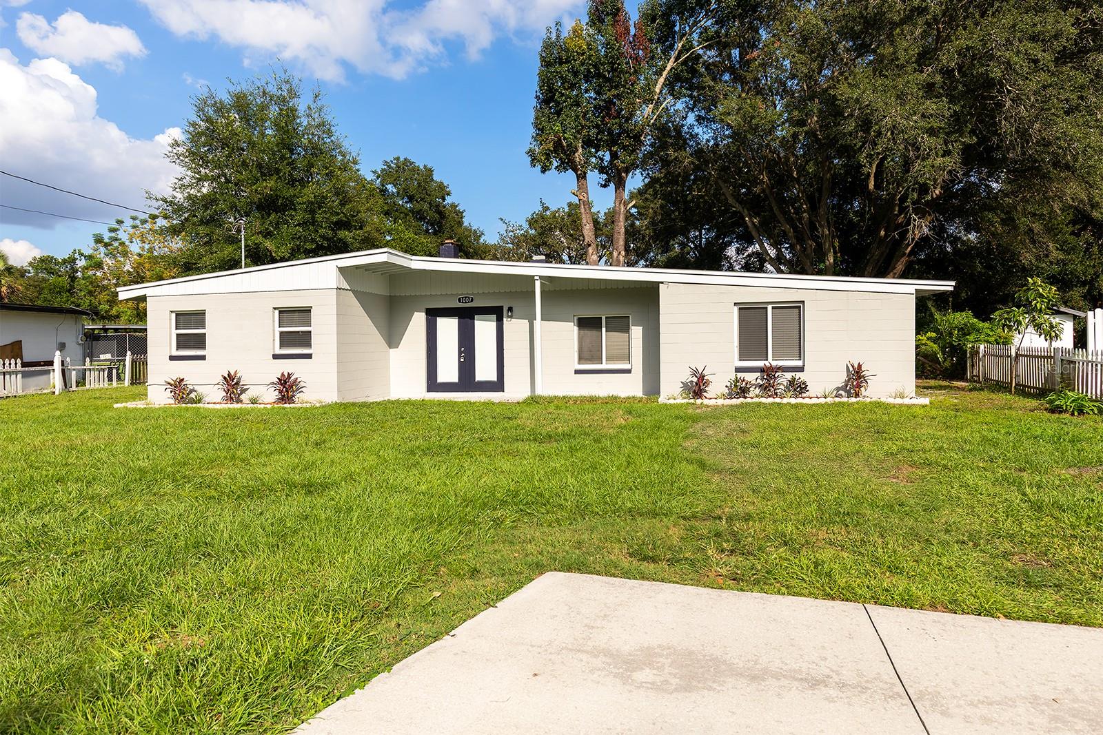 1007 SAN DOMINGO ROAD