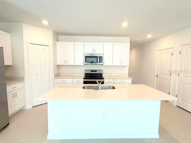 BELLAMY CROSSINGS - Residential Lease