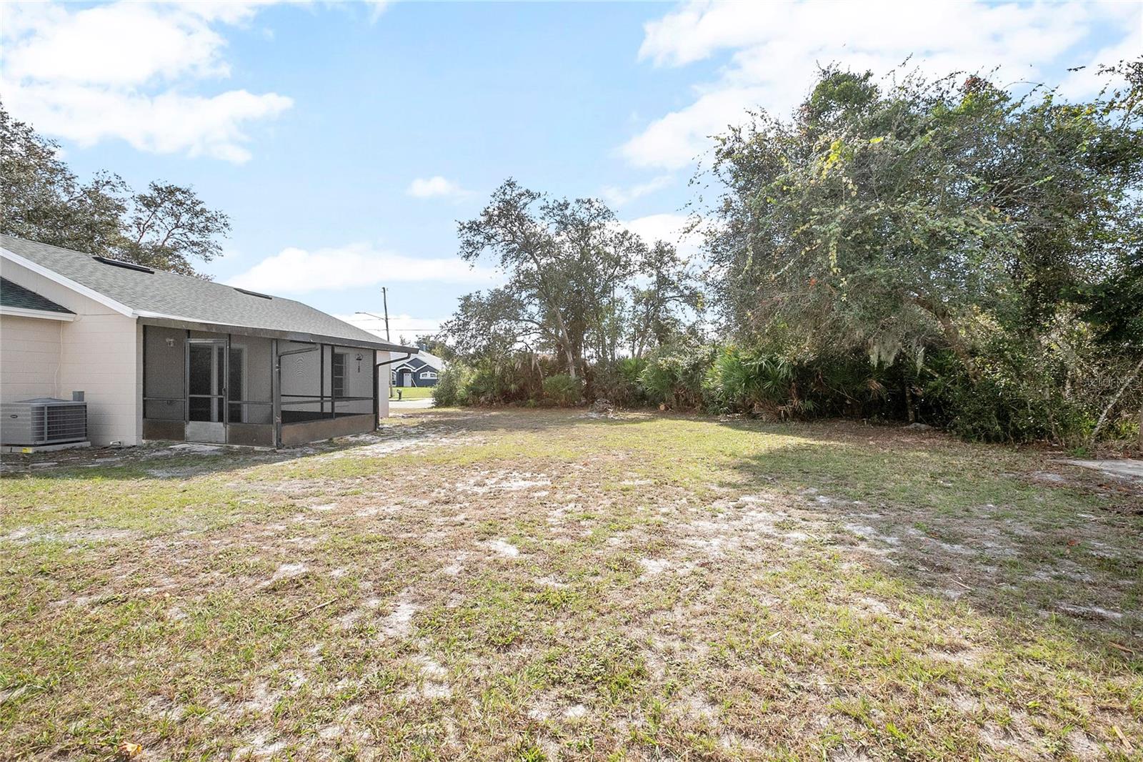 DELTONA LAKES UNIT 07 - Residential