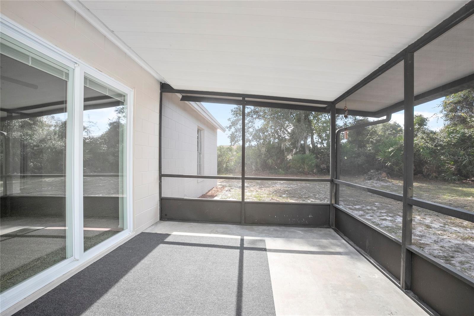 DELTONA LAKES UNIT 07 - Residential