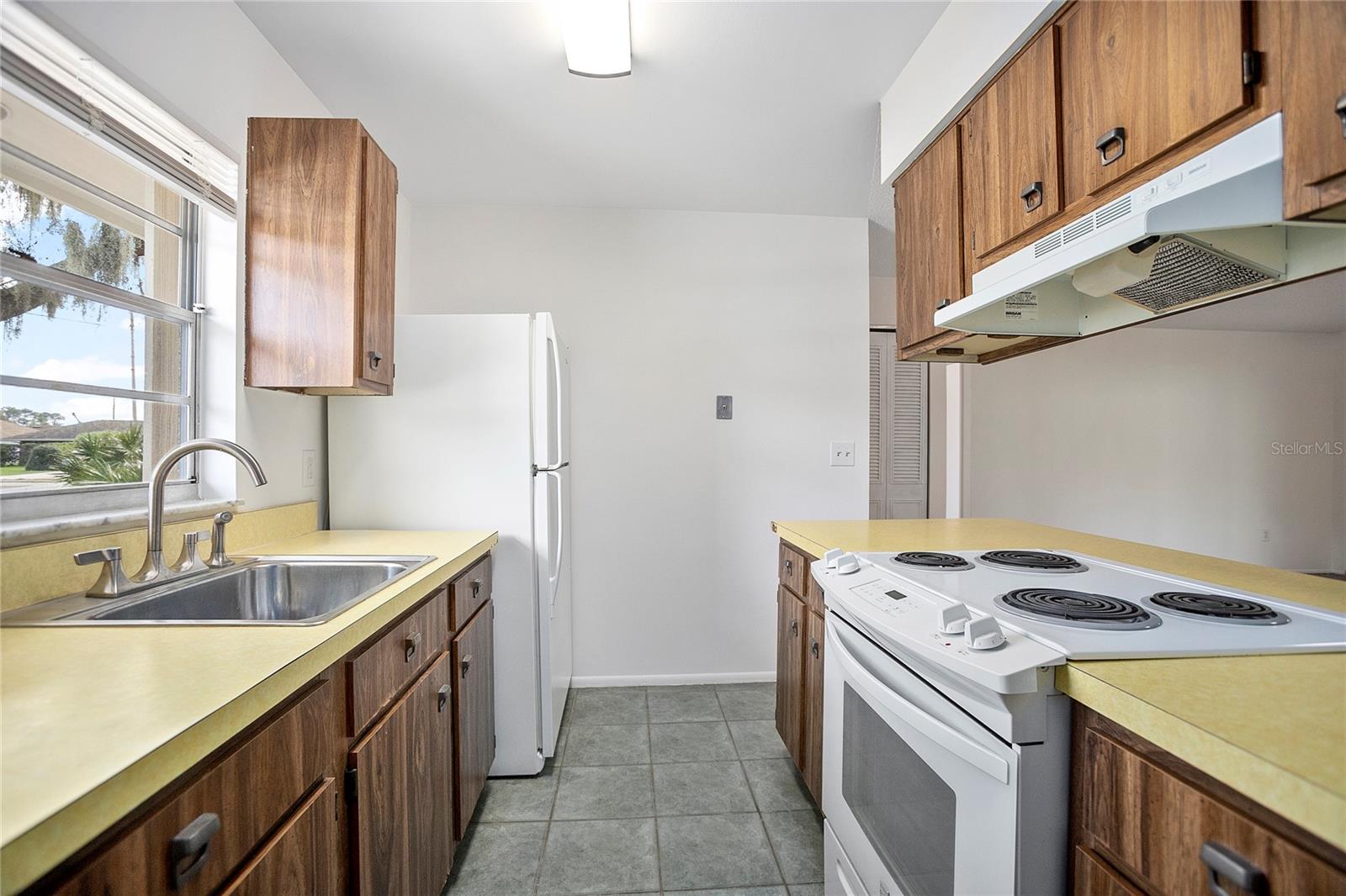 DELTONA LAKES UNIT 07 - Residential