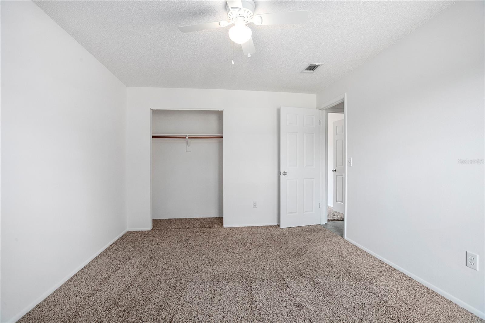 DELTONA LAKES UNIT 07 - Residential