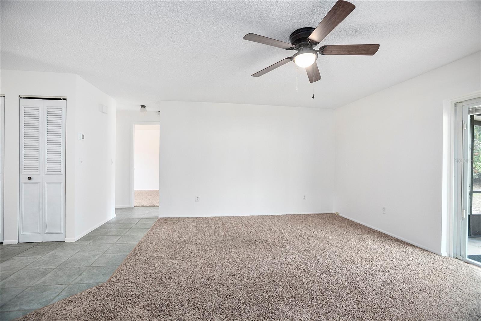 DELTONA LAKES UNIT 07 - Residential