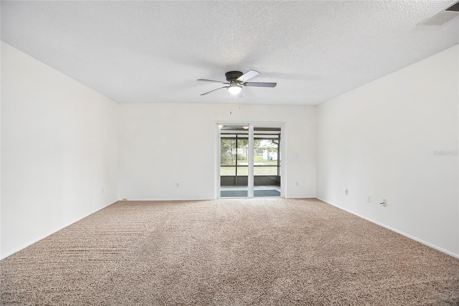 DELTONA LAKES UNIT 07 - Residential