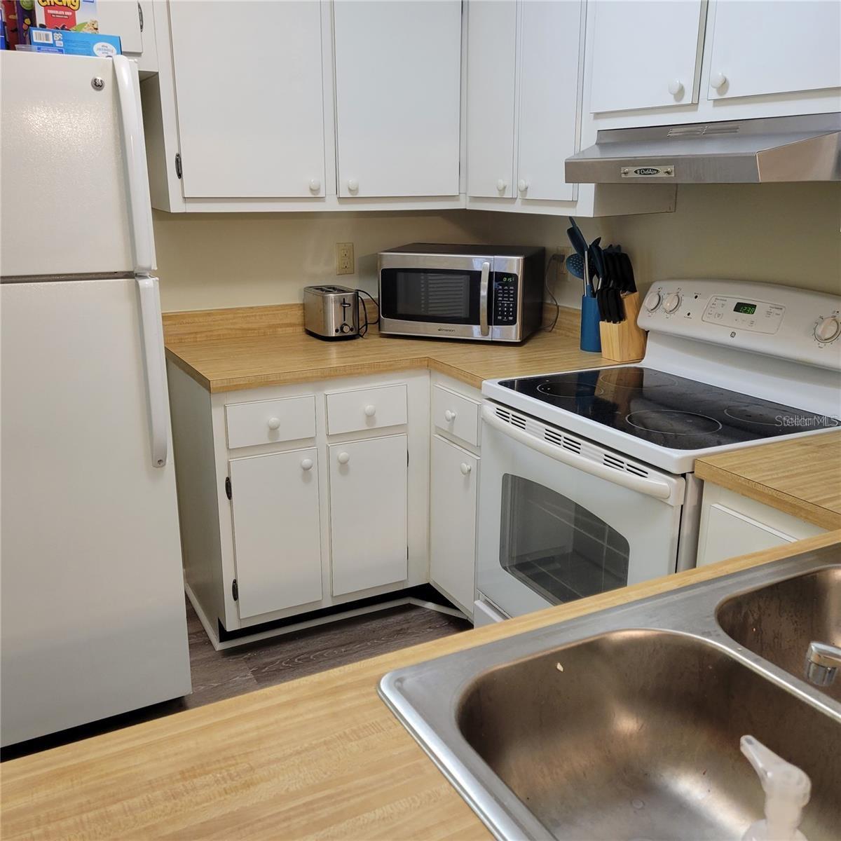 VILLAGE BROOKE SEC 3 - Residential Lease