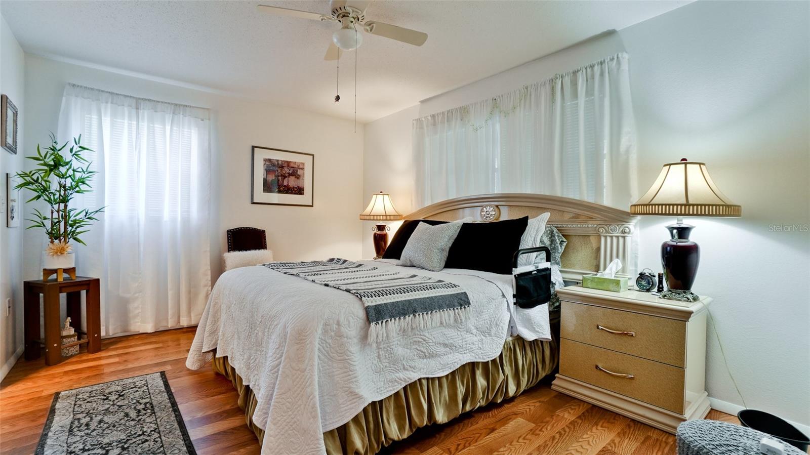 PARK ACRES ESTATES SEC II - Residential