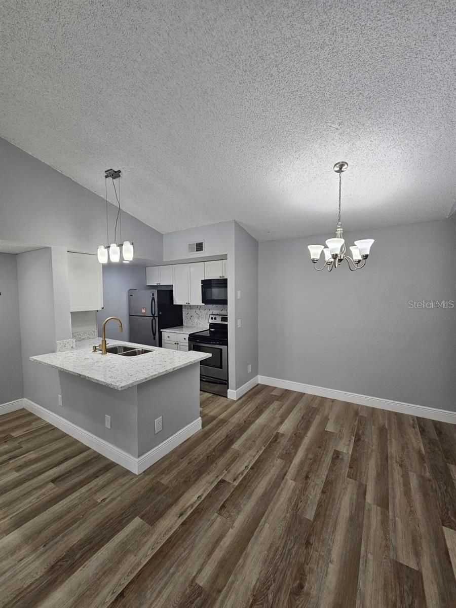 5132 CONROY ROAD 932