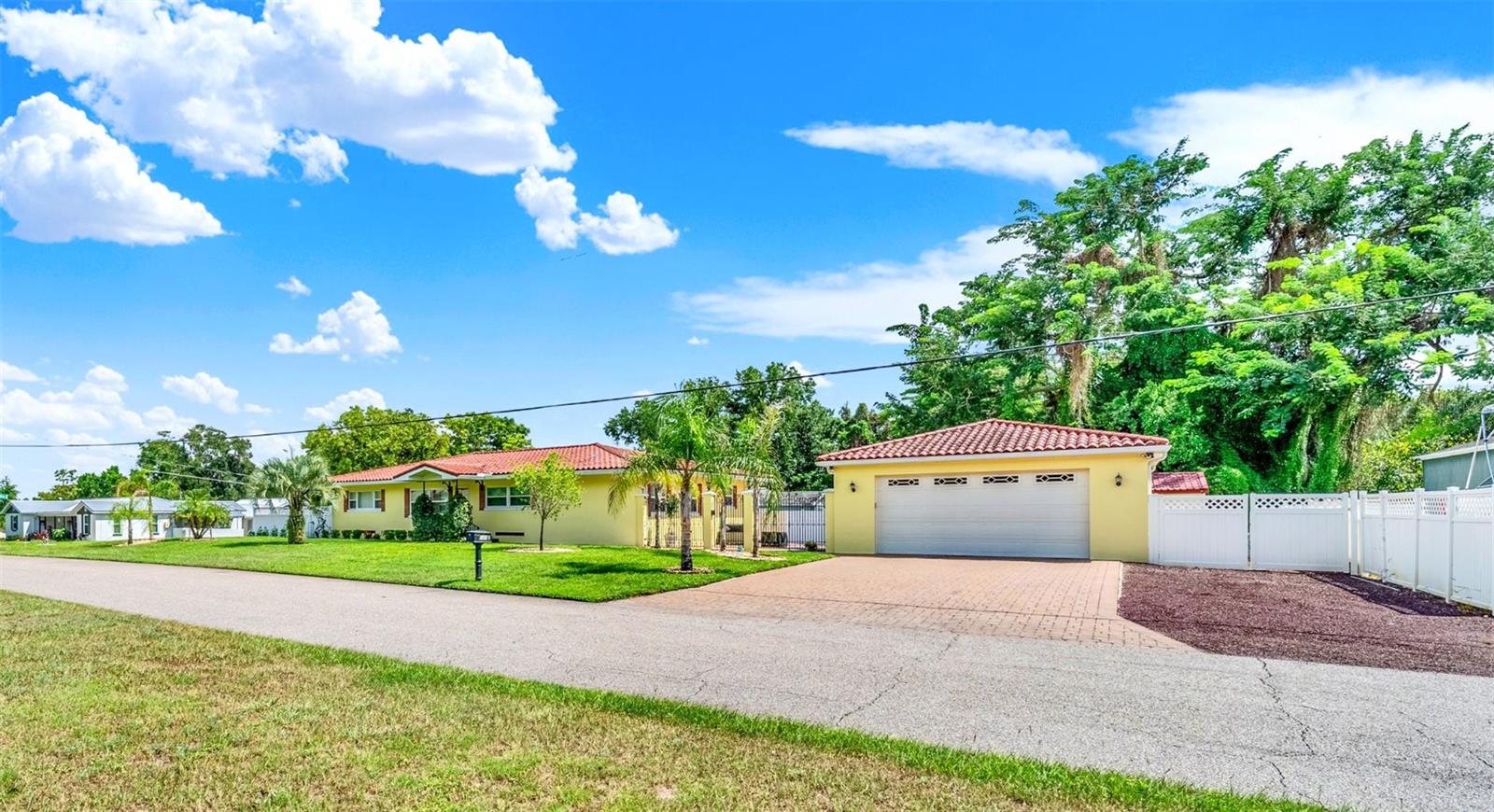 123 SUNRISE BOULEVARD