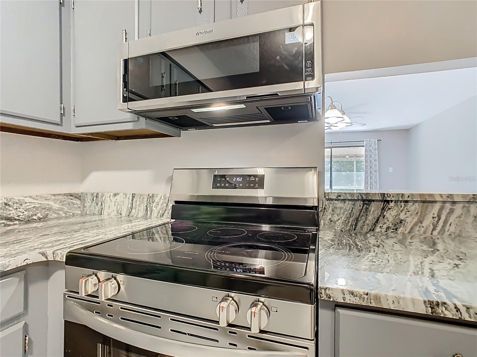 LAKE WALES VILLAGE CONDO - Residential