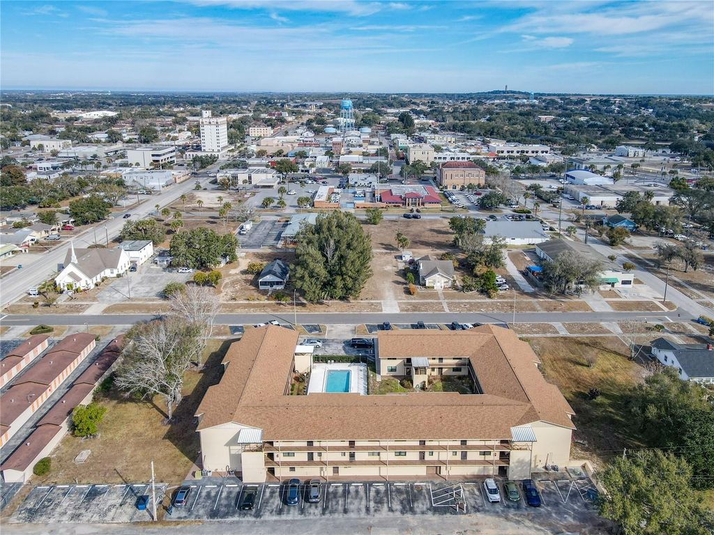 Photo of 130 E Johnson Avenue #206, Lake Wales, FL 33853 (MLS # S5142760)