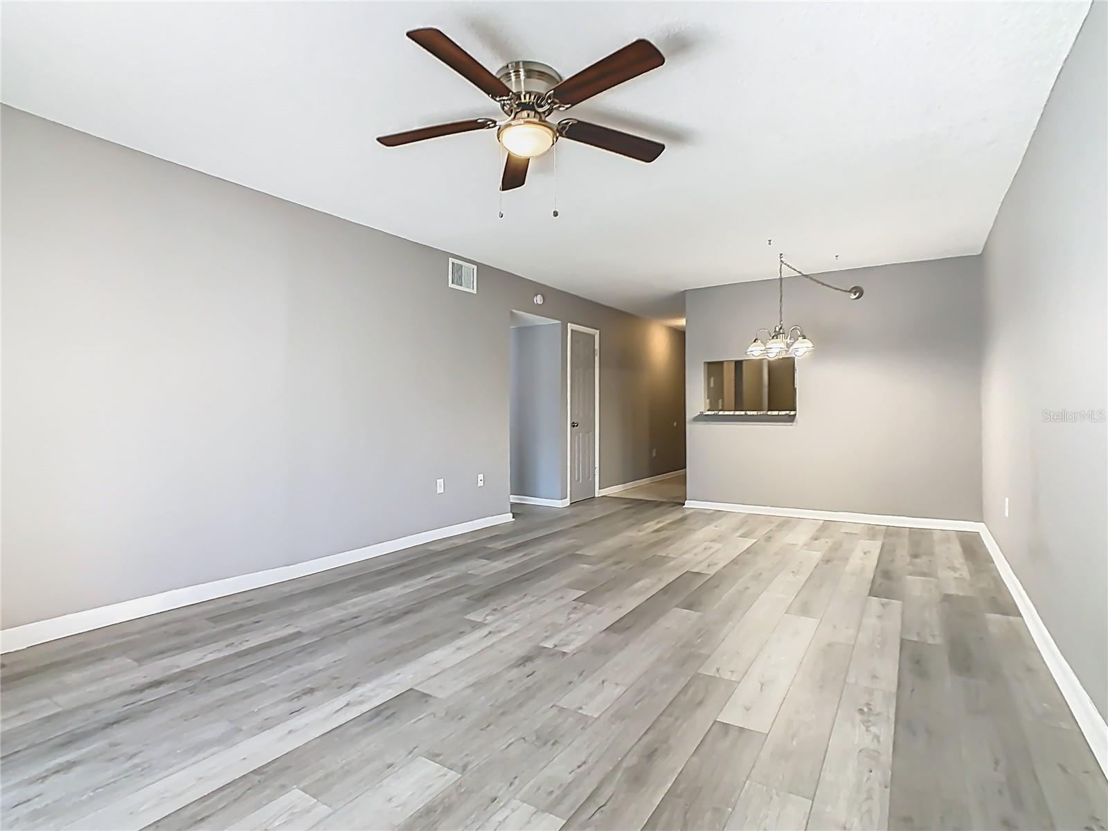 LAKE WALES VILLAGE CONDO - Residential