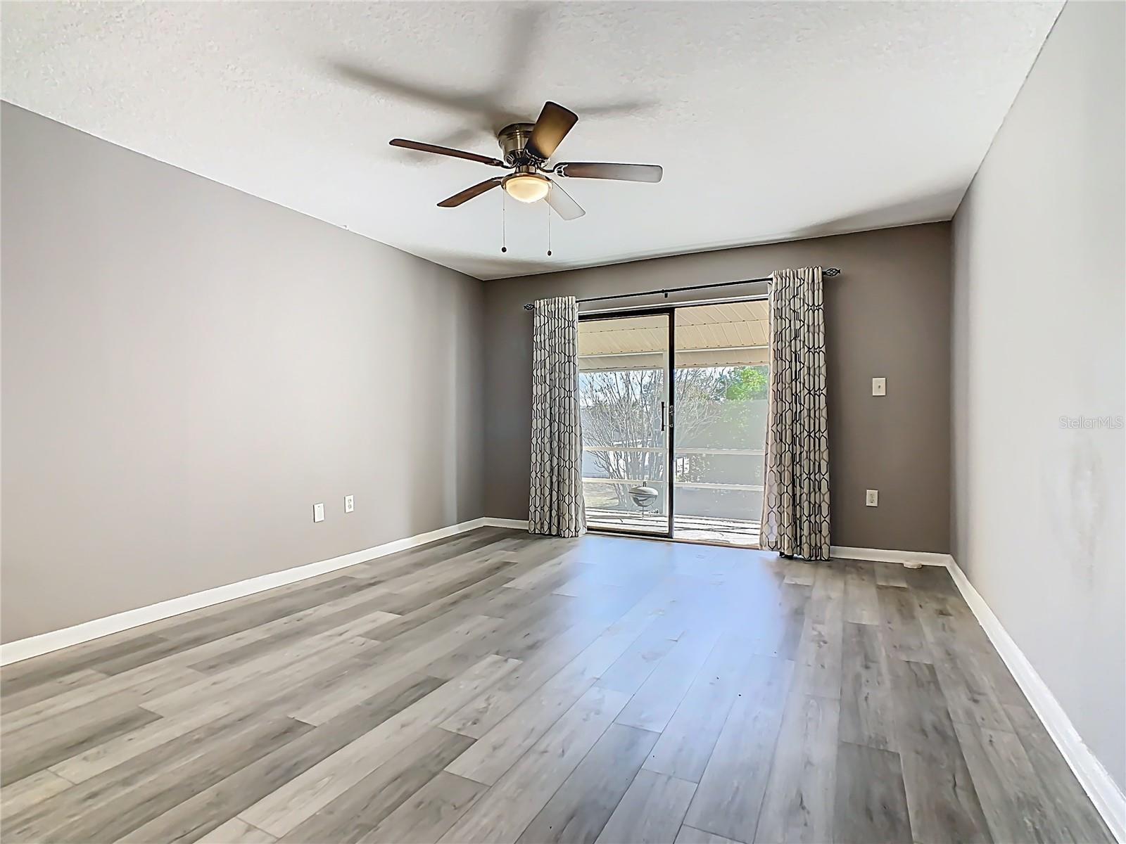 LAKE WALES VILLAGE CONDO - Residential