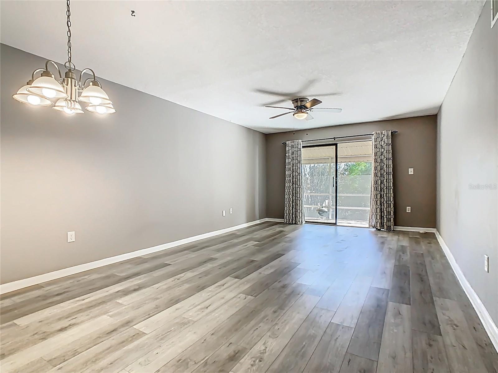 LAKE WALES VILLAGE CONDO - Residential