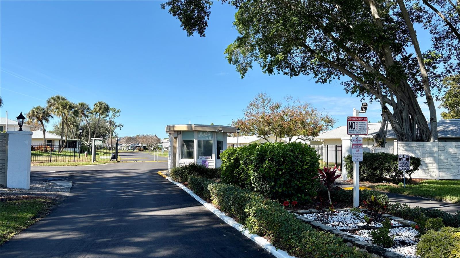 WEST SHORE VILLAGE SIX - Residential