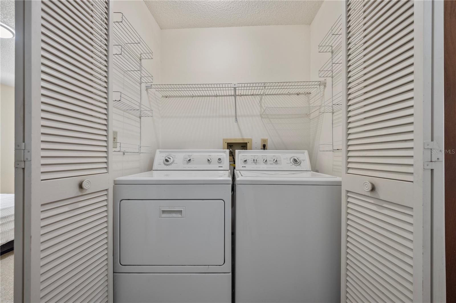 WEST SHORE VILLAGE SIX - Residential