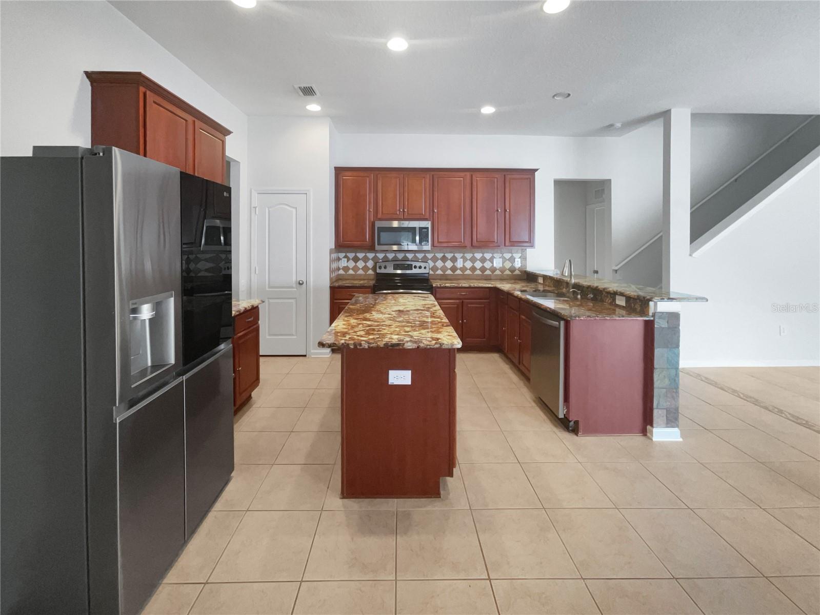 OAKS AT VALRICO PH 2 - Residential