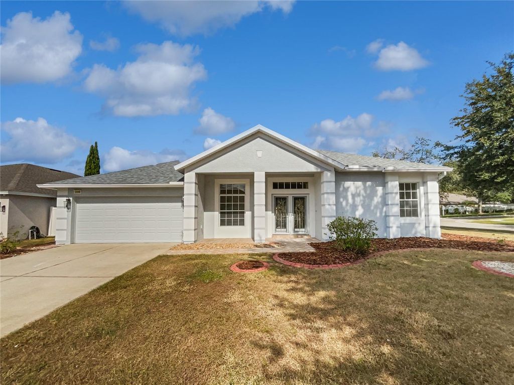 Photo of 2046 Heartland Circle, Valrico, FL 33594 (MLS # O6368690)