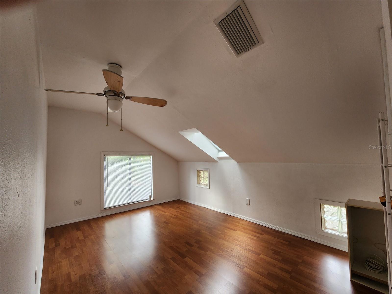 RIVER GROVE ESTATES - Residential