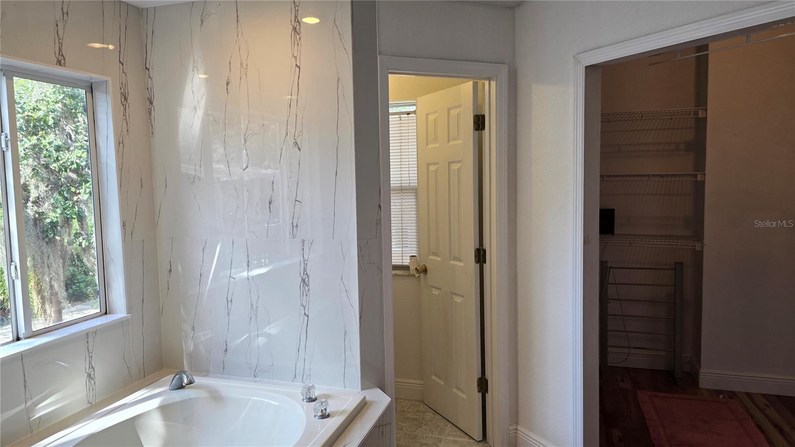 RIVER GROVE ESTATES - Residential