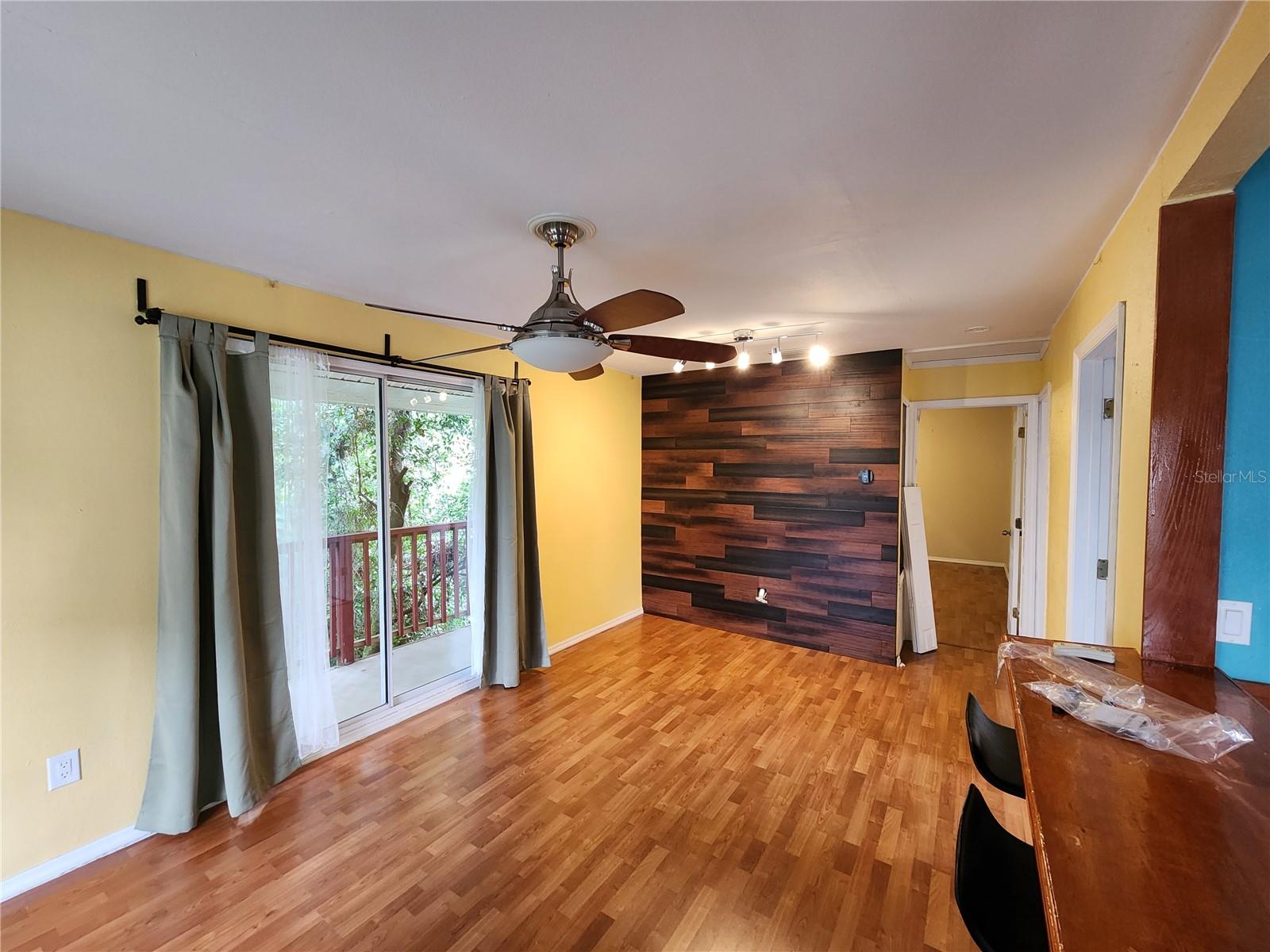 RIVER GROVE ESTATES - Residential