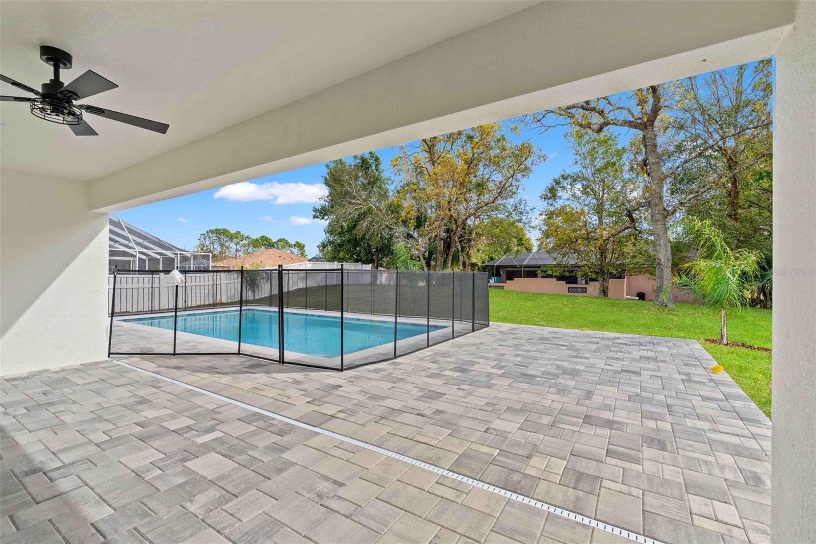 SEVEN HILLS - Residential