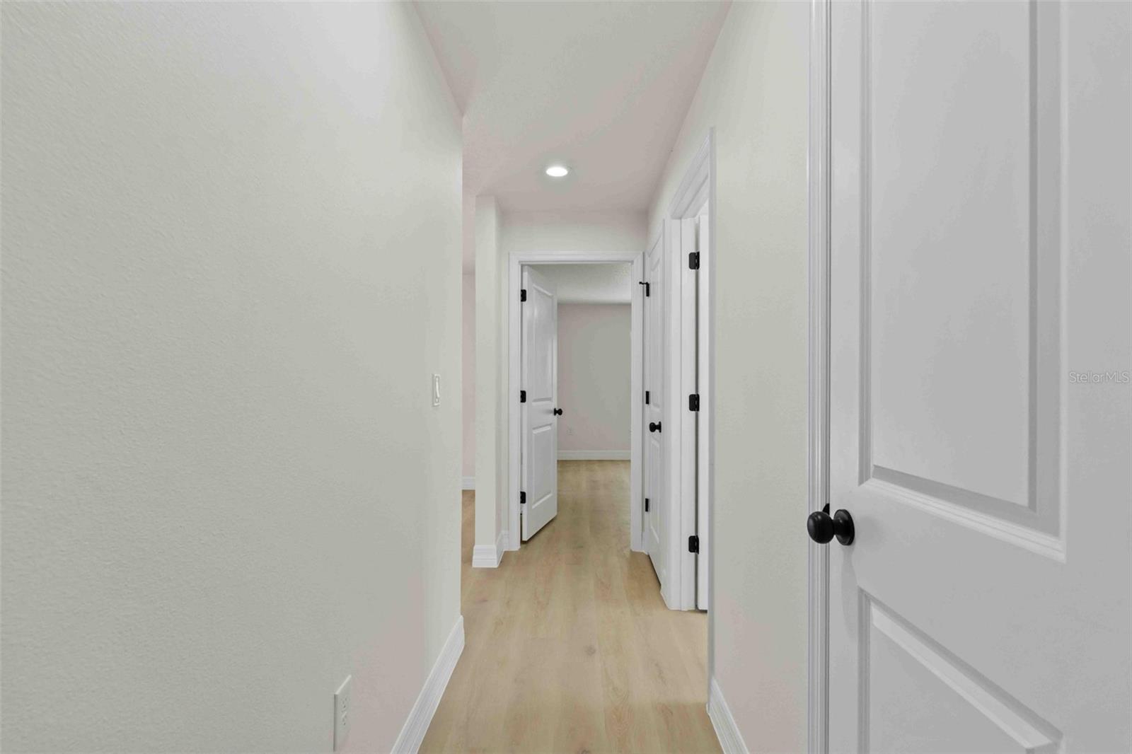 SEVEN HILLS - Residential