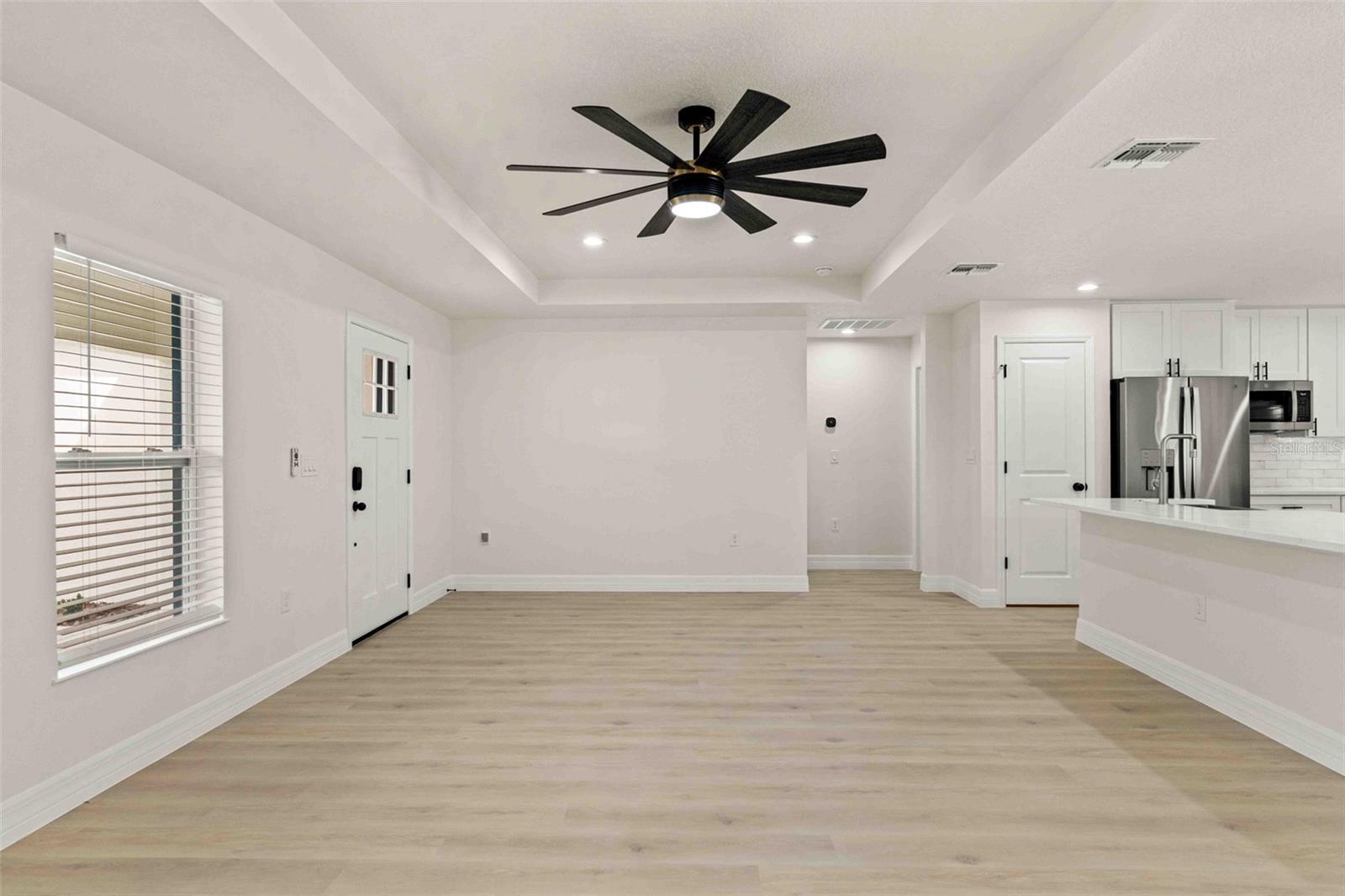 SEVEN HILLS - Residential