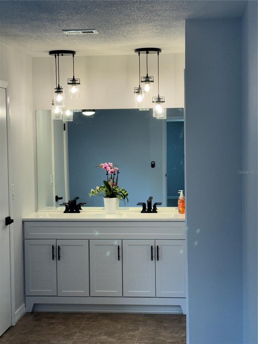 COUNTRY PLACE UNIT II - Residential