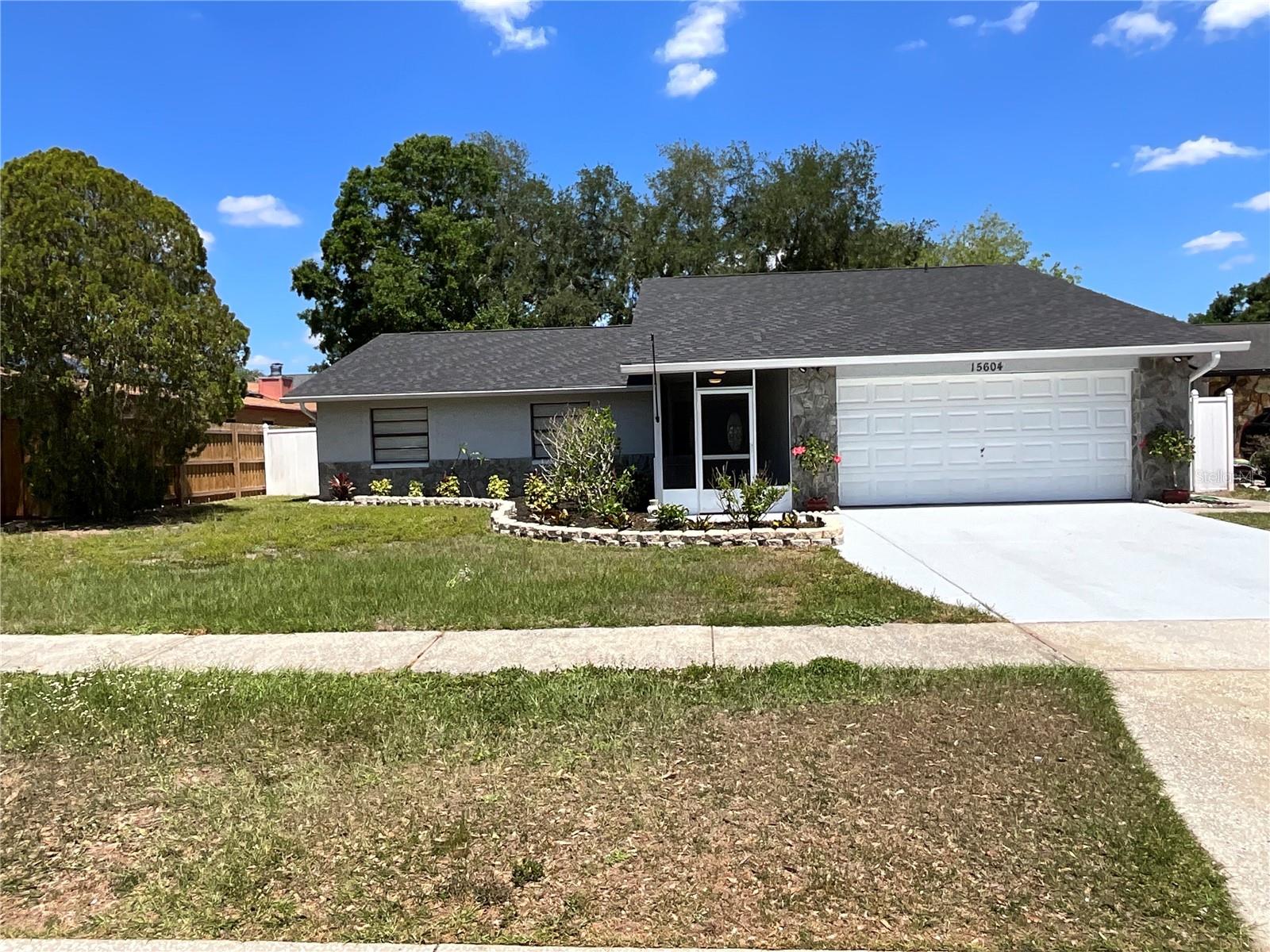 COUNTRY PLACE UNIT II - Residential