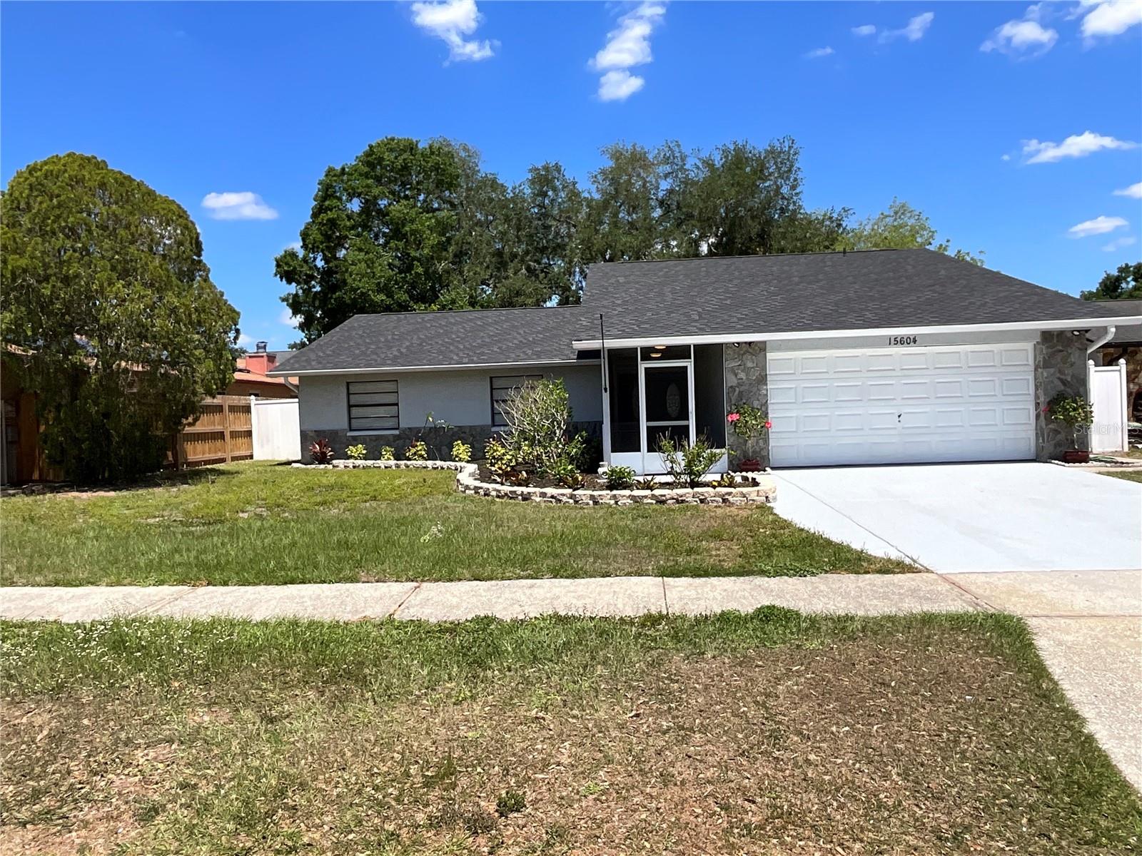COUNTRY PLACE UNIT II - Residential