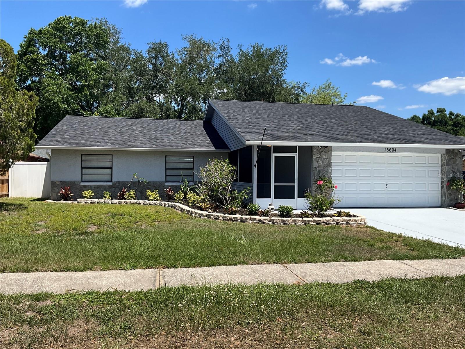 COUNTRY PLACE UNIT II - Residential