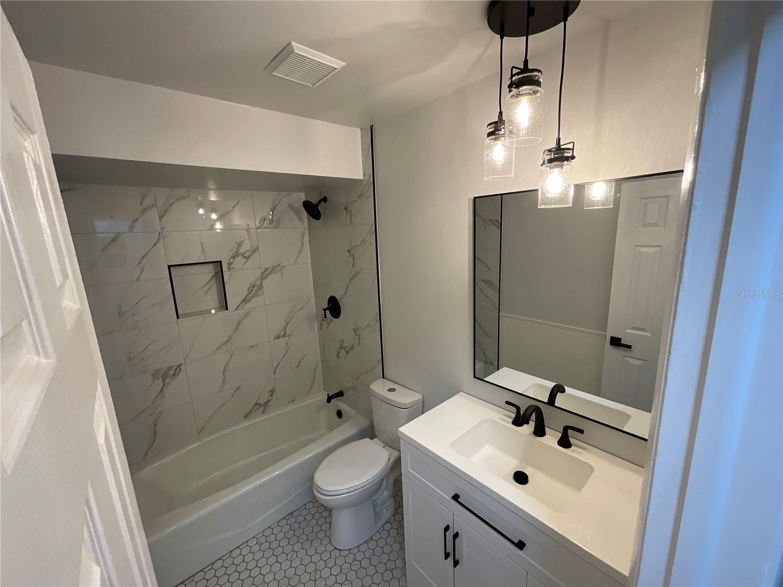 COUNTRY PLACE UNIT II - Residential