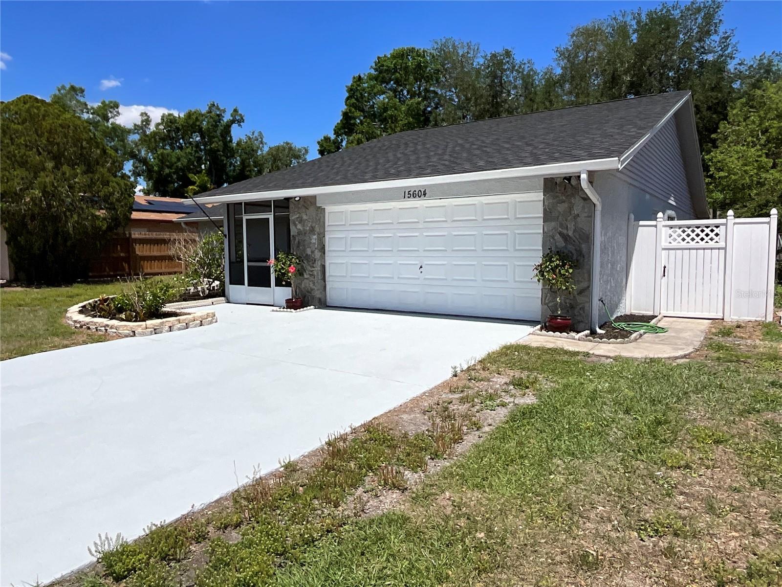 COUNTRY PLACE UNIT II - Residential