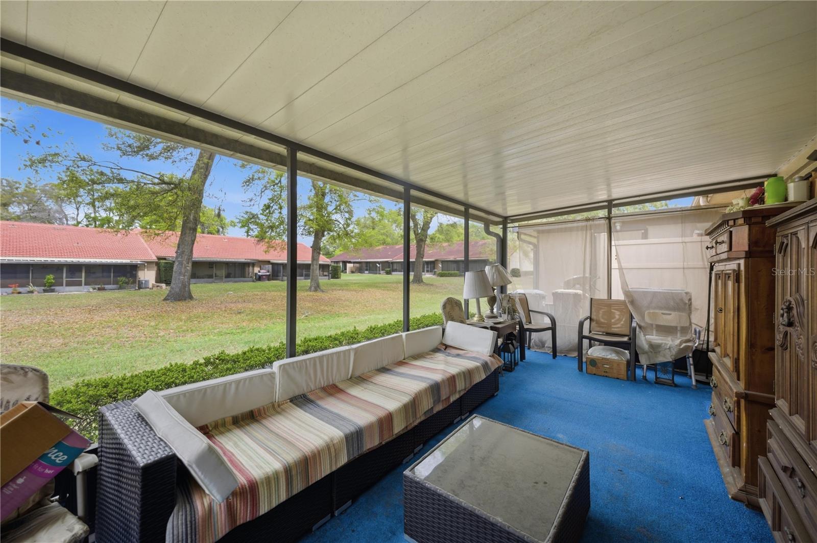 PADDOCK VILLAS - Residential