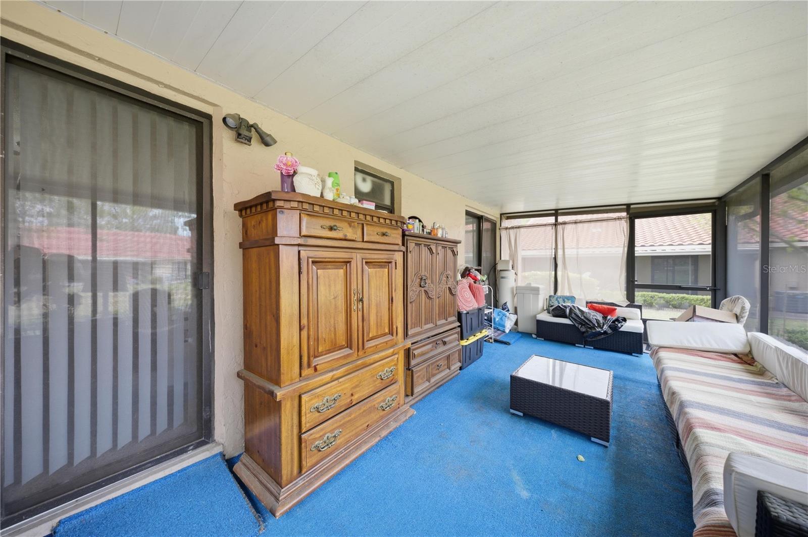 PADDOCK VILLAS - Residential