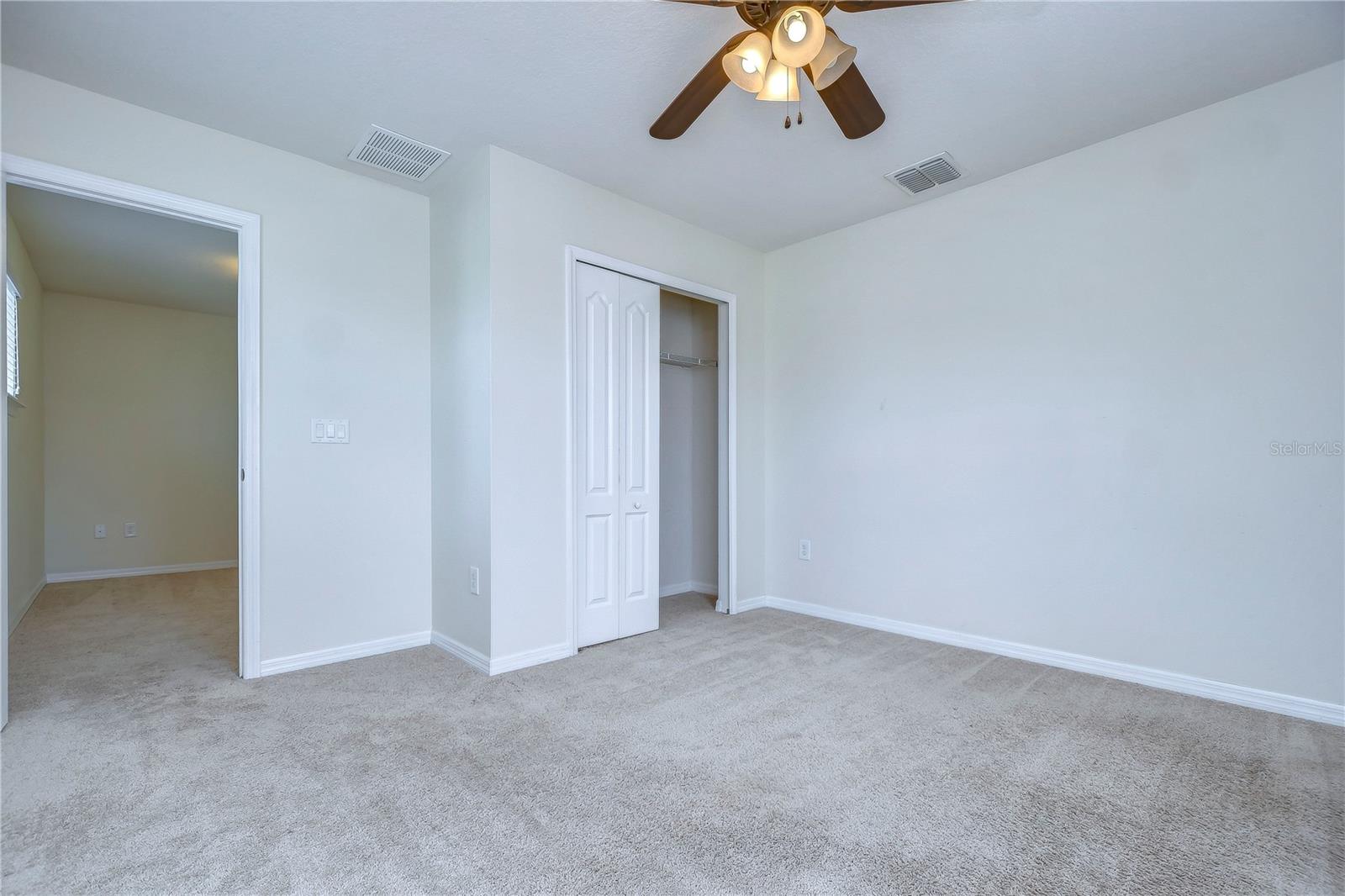 BROADWAY CENTRE TWNHMS - Residential