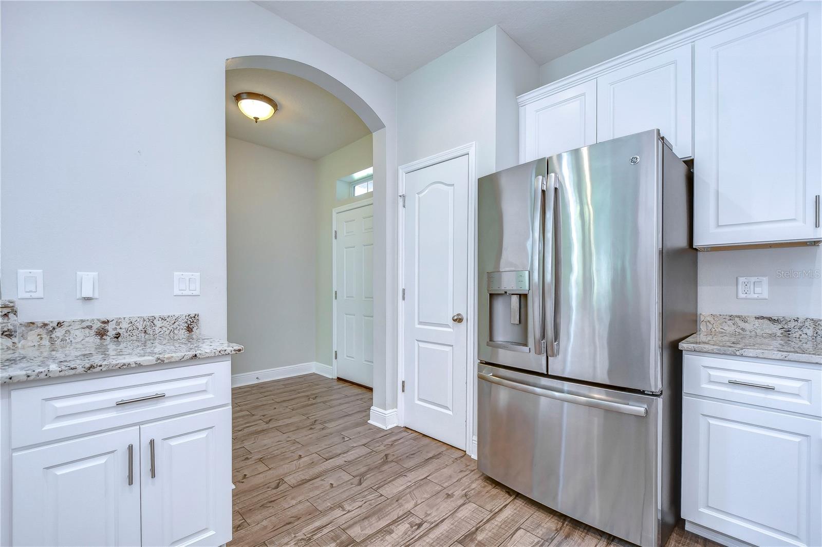 BROADWAY CENTRE TWNHMS - Residential