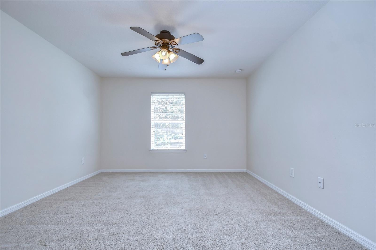 BROADWAY CENTRE TWNHMS - Residential