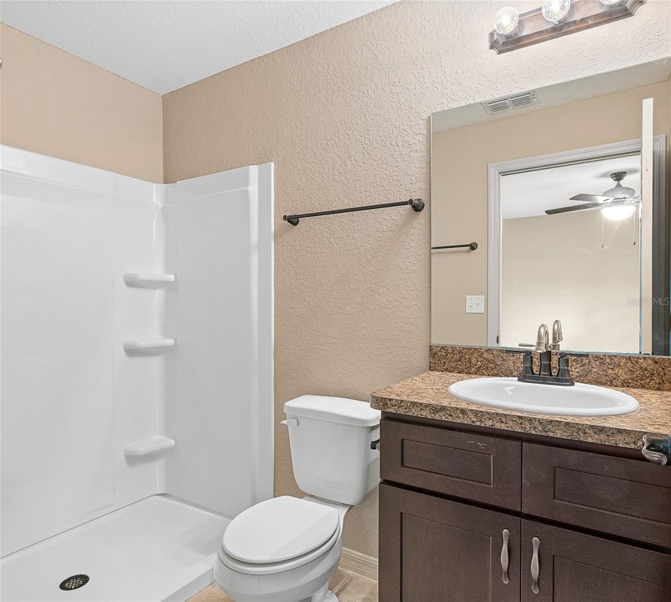 MARION OAKS UN 10 - Residential Lease