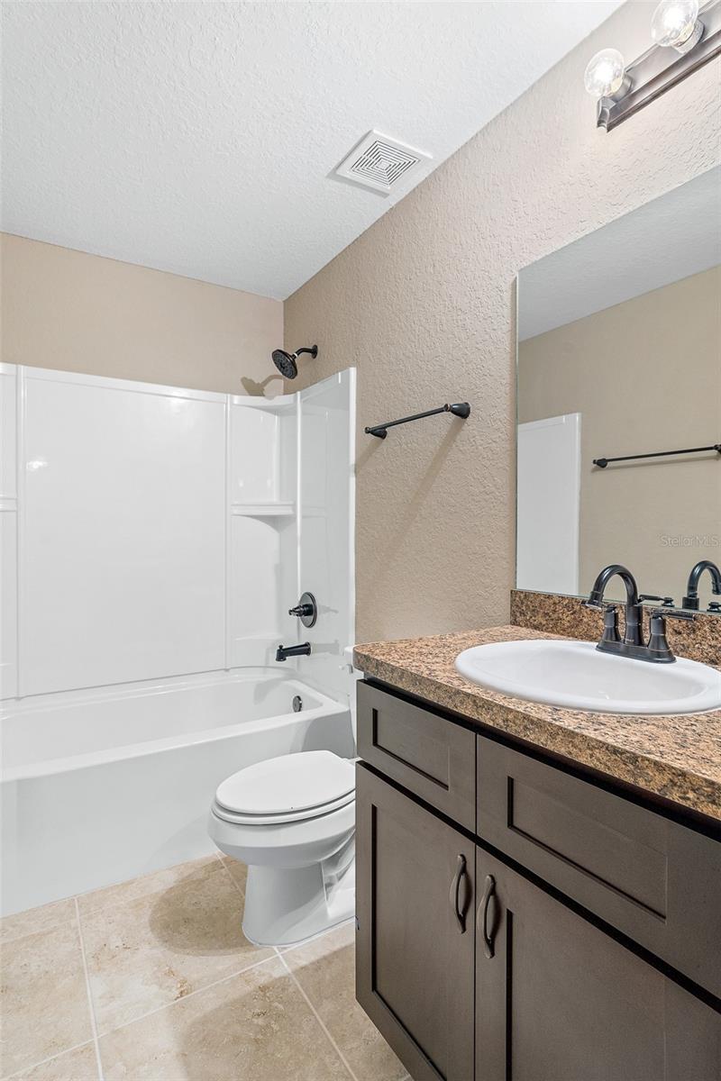 MARION OAKS UN 10 - Residential Lease