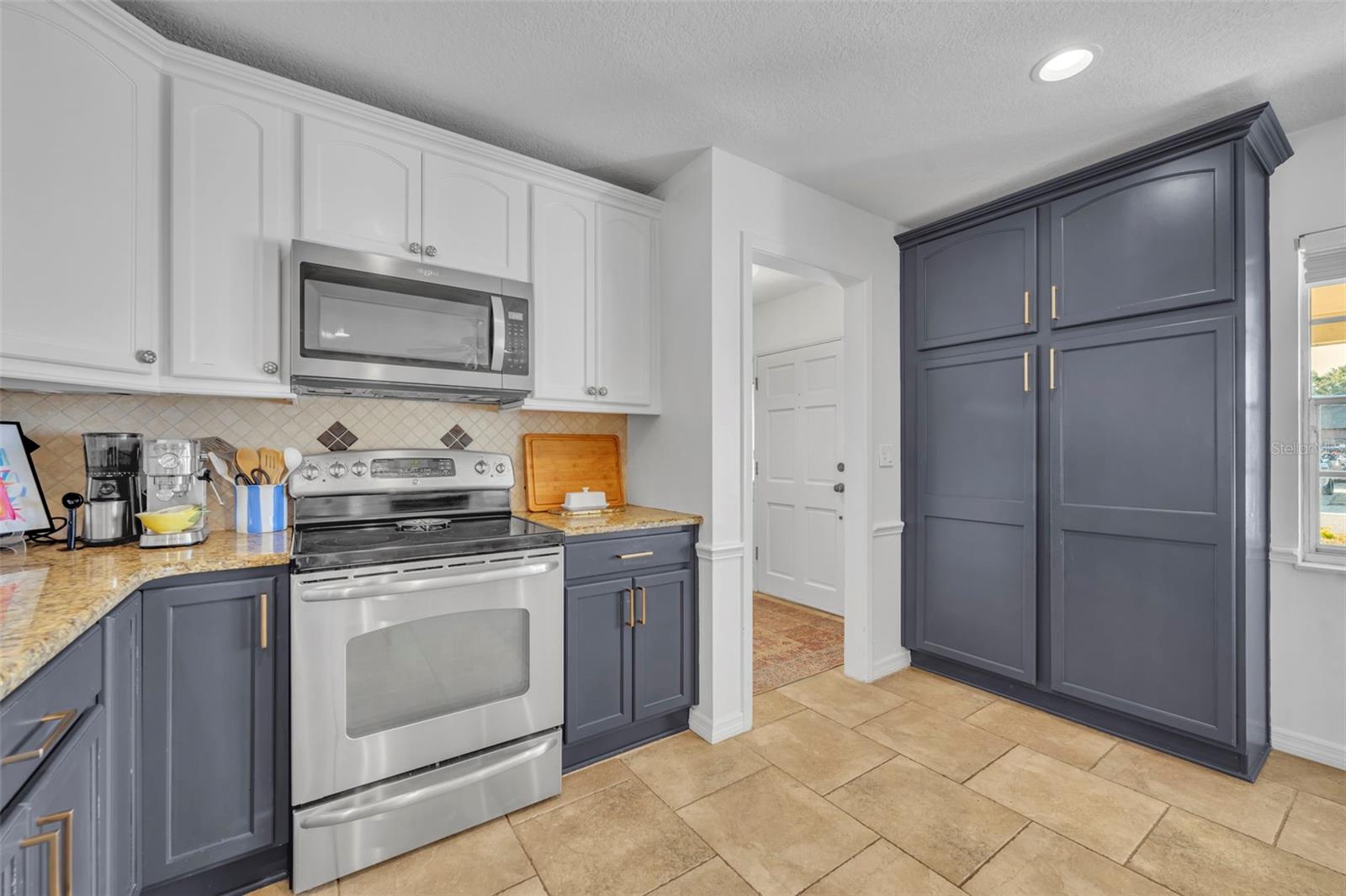 GLEN ARDEN HEIGHTS - Residential