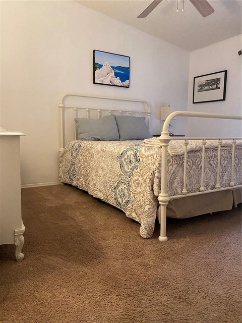 Tiny photo for 14301 SW 14th Street, Ocala, FL 34481 (MLS # OM734449)